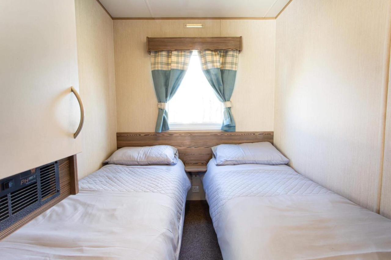 Caravan In Haven Marton Mere Holiday Park 블랙풀 외부 사진