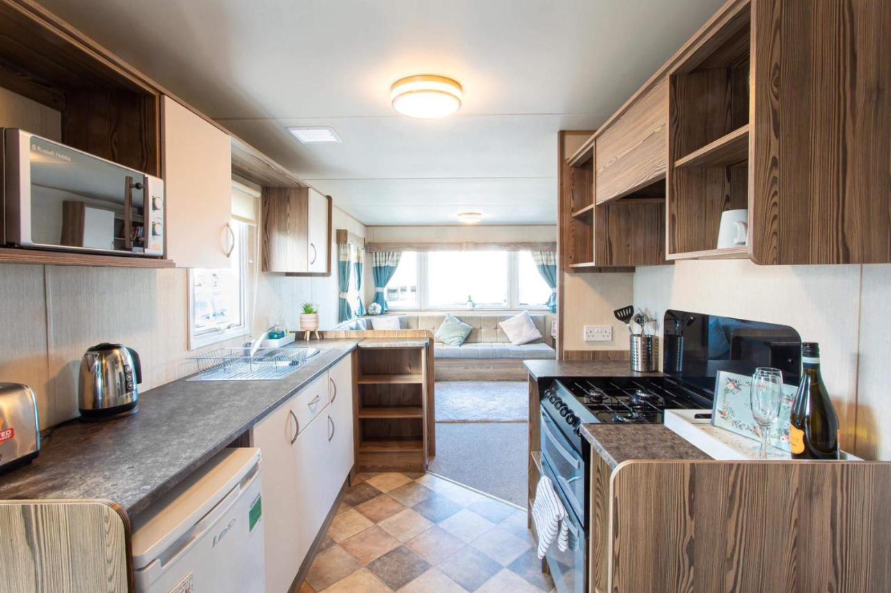 Caravan In Haven Marton Mere Holiday Park 블랙풀 외부 사진